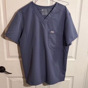 FIGS Men's Space Navy Leon scrub top